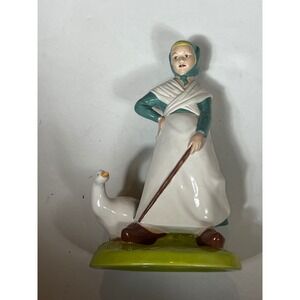 Vintage‎ Ceramic Figurine Dutch Girl with Goose Farmhouse Decor